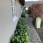 Villa Romantisk Bondehus Strandby